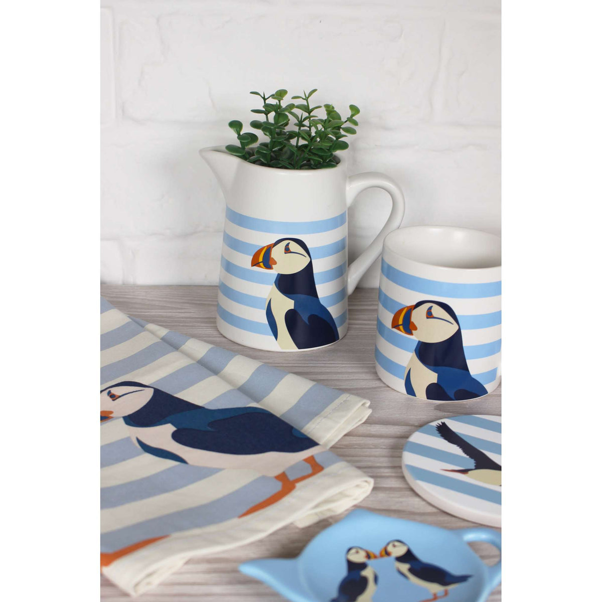 Jug Ceramic (500ml) - RSPB (Puffin Blue)