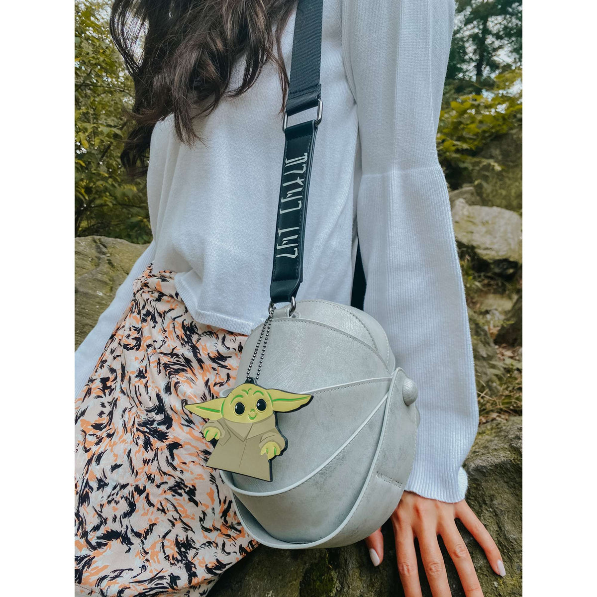 The Mandalorian Cross Body Bag - The Child Crib