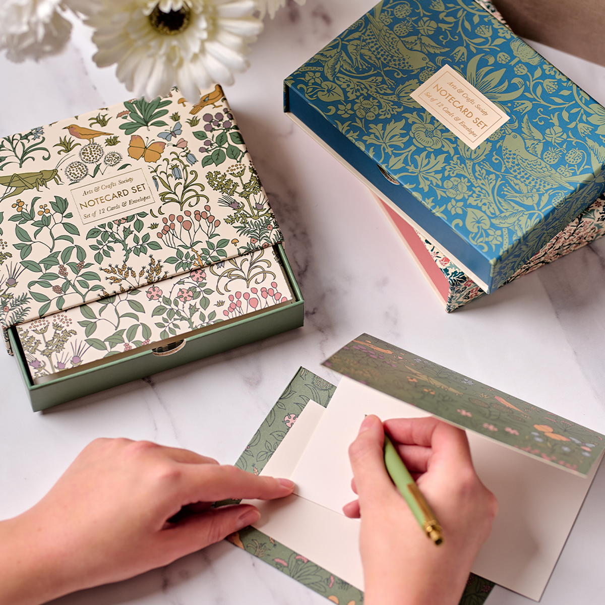 William Morris Strawberry Thief Raspberry 12-Card Set