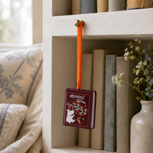Book Hanging Decoration - Moomin (First Snow)