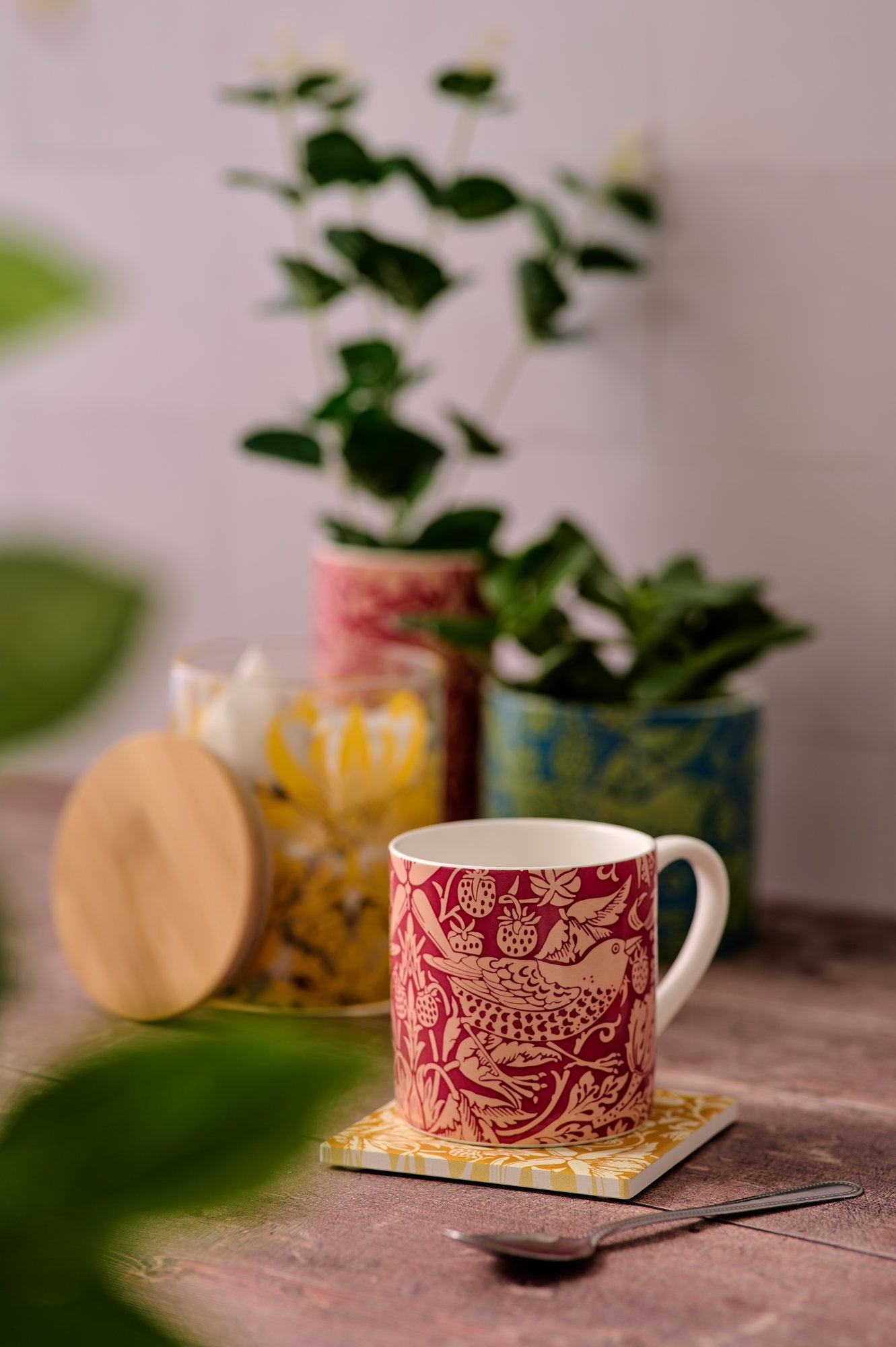 Mug Classic Boxed (310ml) - ACS William Morris (Raspberry)