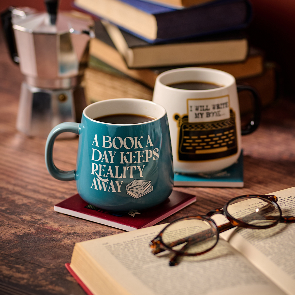 Mug Oval (370ml)  - A Book A Day Keeps Reality Away