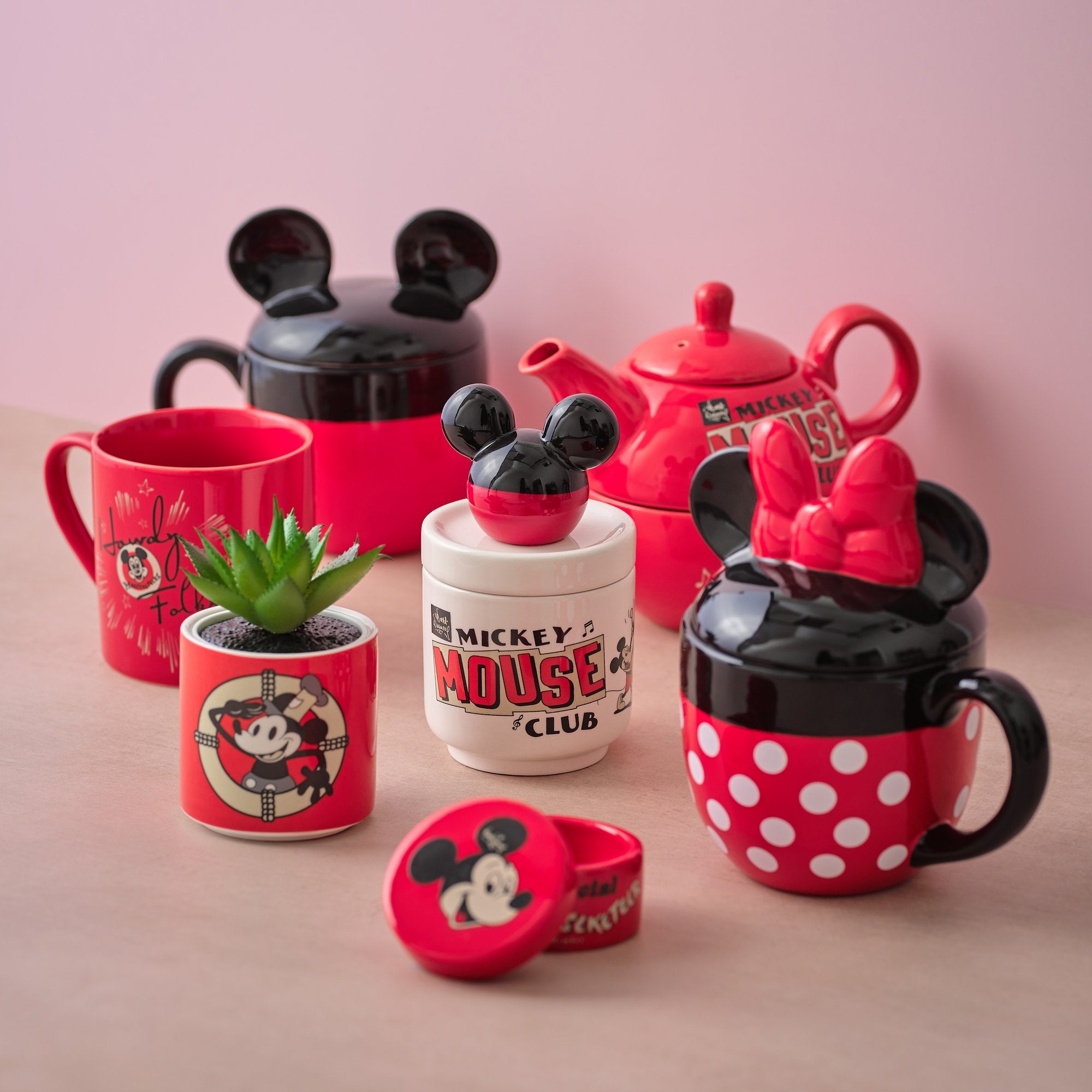 Mug Shaped Lid Boxed (425ml) - Disney Mickey Mouse (Minnie)