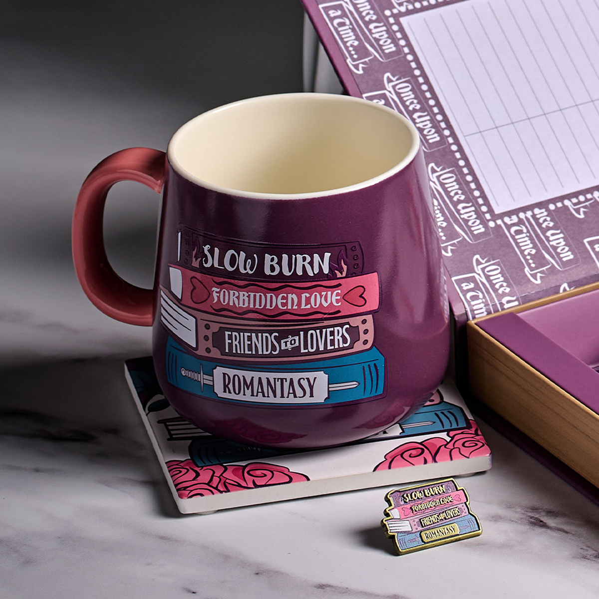 Romantasy 370ml Stacked Books Ceramic Mug