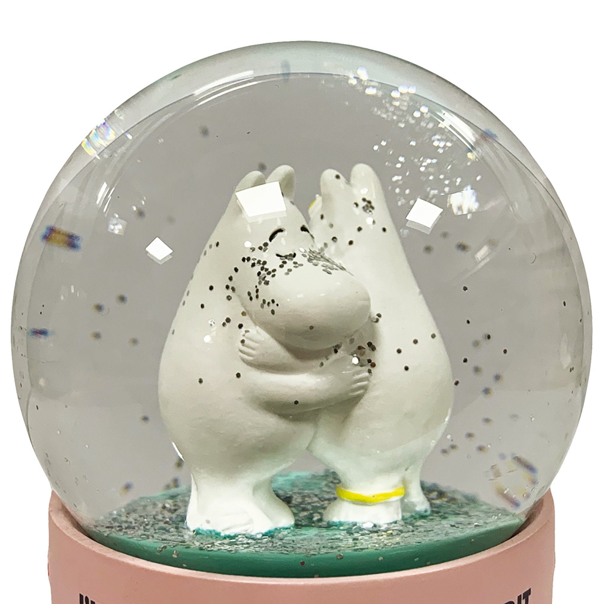 Snow Globe Boxed (65mm) - Moomin (Hug)