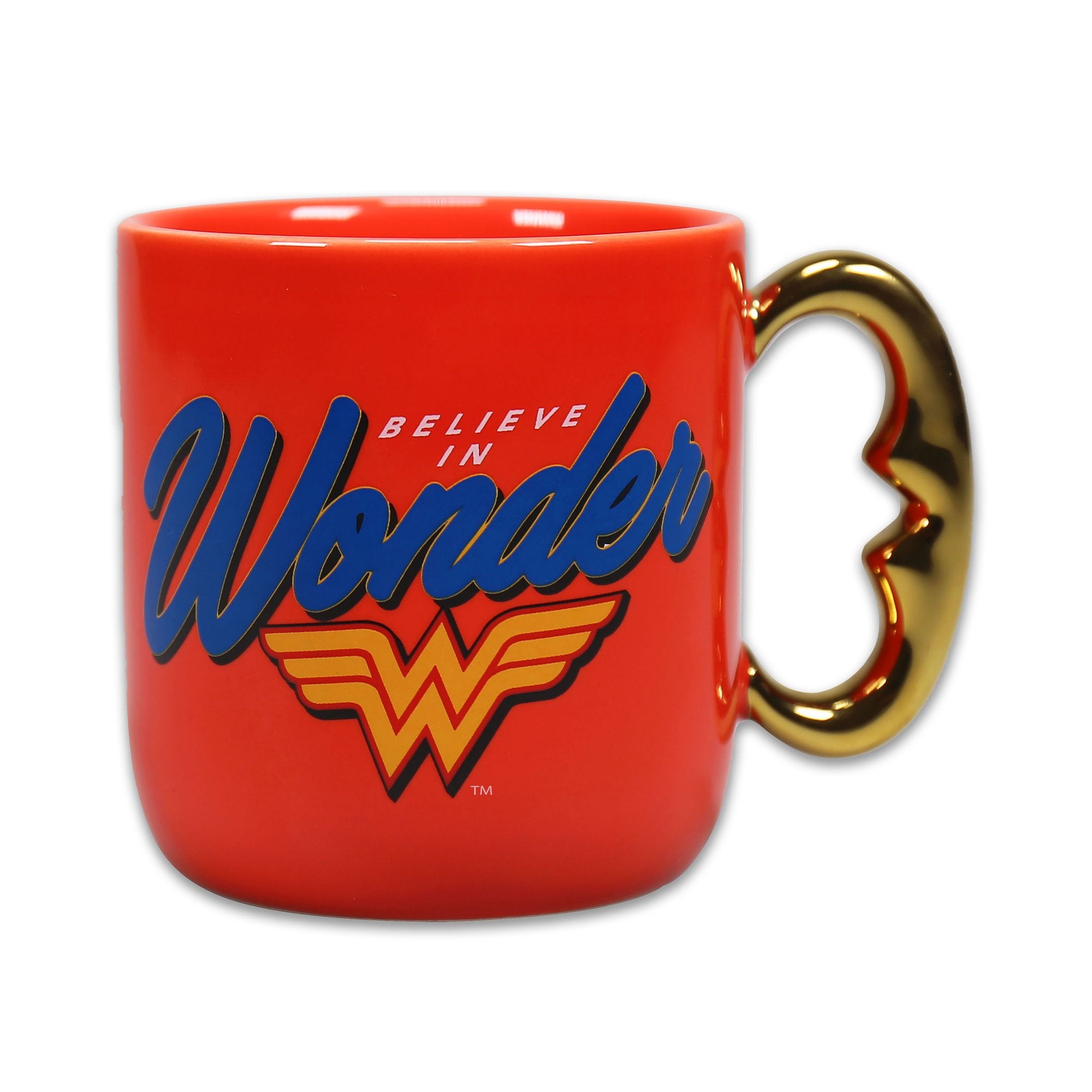 Wonder Woman 'Belive in' Boxed Shaped Mug